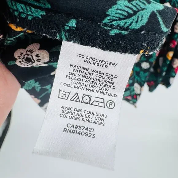 LOFT Black Dark Floral Feminine Romantic Office Modest Top Size XL - Picture 5 of 7